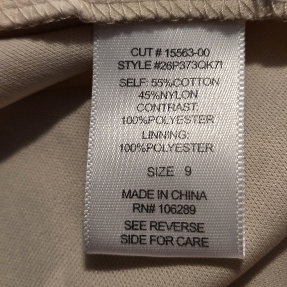 Trixxi Junior size 9 Lt Cream Lace Mini Dress Tie Neck Built in Bra Back Zipper - Picture 12 of 15